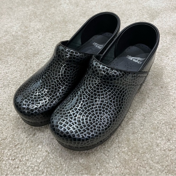 Dansko Women Professional Pro Clogs Nursing Black Silver Shoes Sz 41 US 10.5/11 - Picture 3 of 16
